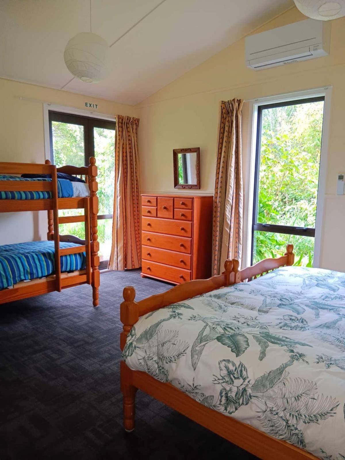 Purple Hen Country Lodge Katikati Eksteriør bilde